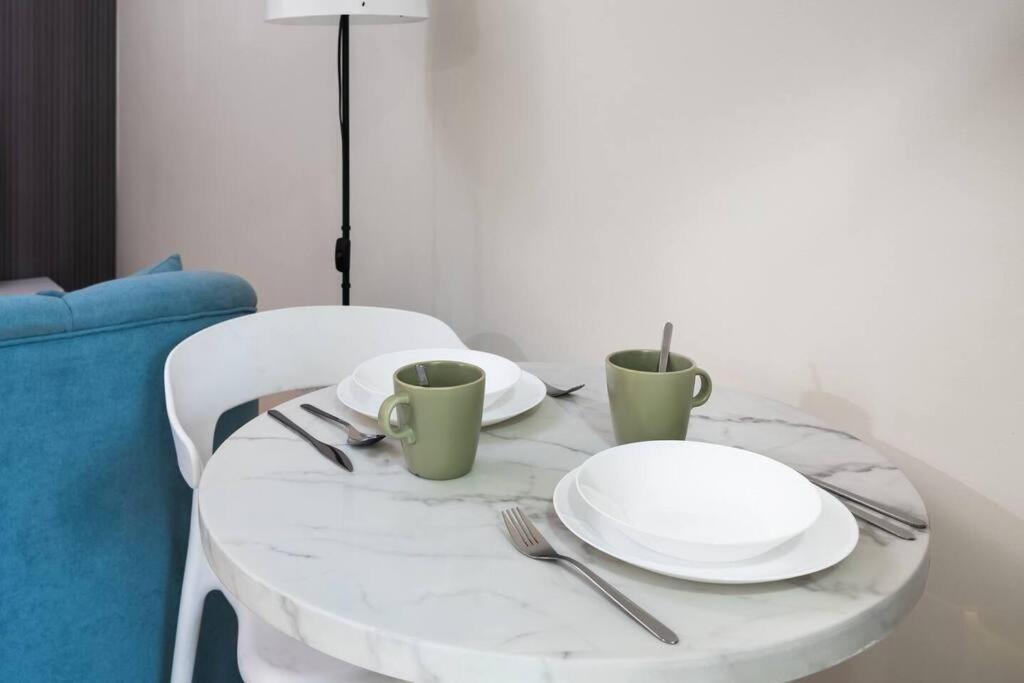 Apartment Luxury 1br With Balcony - Pool *